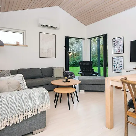 Holiday home 10 Person In Glesborg-by Traum *