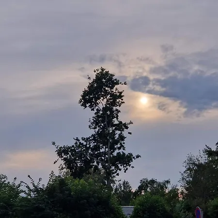 10 Person In Glesborg-by Traum *